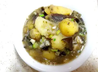 Cheese and potatoes