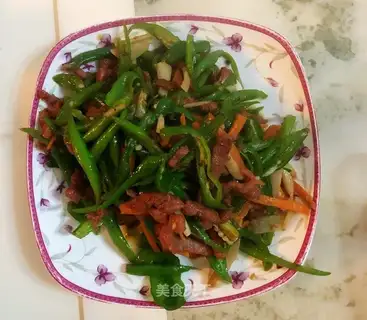 Cream pepper and ginger beef
