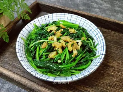 ♪ ♪ Haimi makes red potato leaves ♪