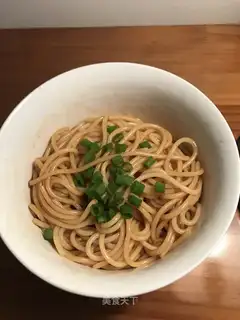 Onion noodles