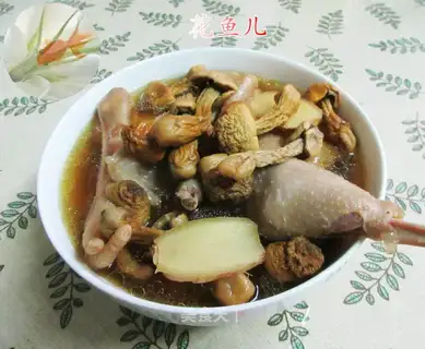 Qi-soon, hen soup