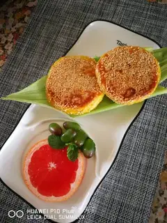 A sesame omelet