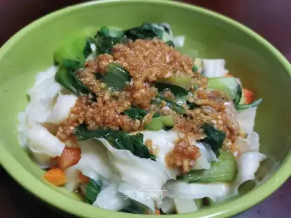 Family oil noodles