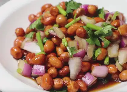 Old vinegar peanuts