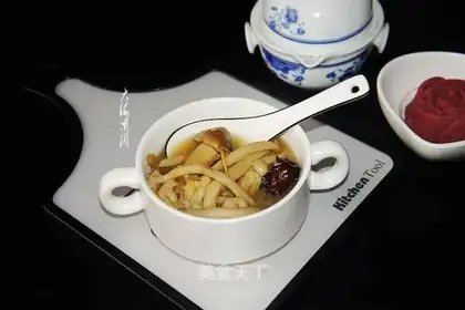 Grenade mushroom soup