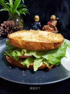 Bacon egg sandwich