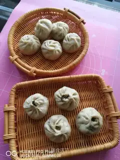 radish meat bun