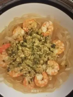 Garlic fan steamed shrimp