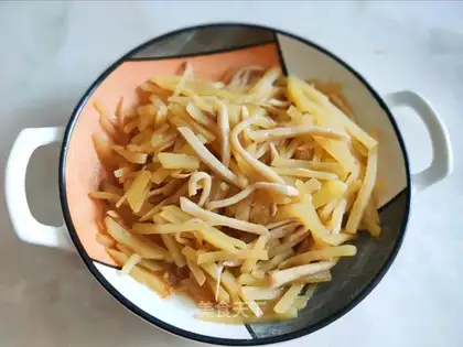 Puffed potatoes