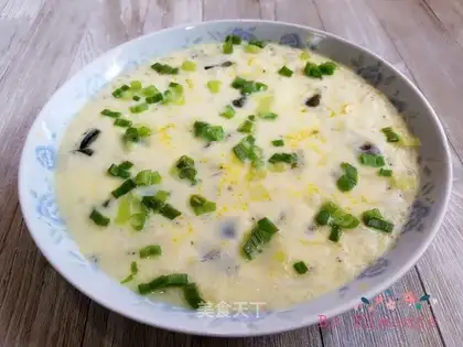 White fish, three eggs