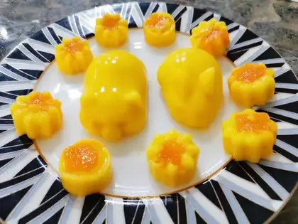 Easy mango mousse