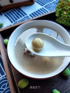 Fresh Lotus Steak soup