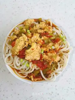 Tomato egg pepper noodles