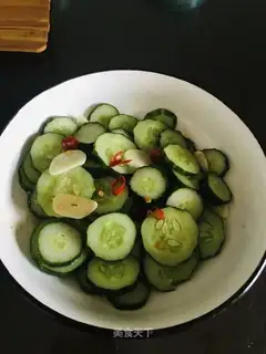 Garlic cucumber