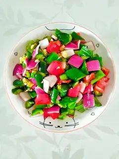 cucumber onion with pepper