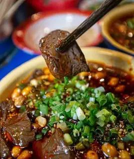 Spicy duck blood
