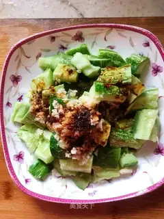 Garlic cucumber