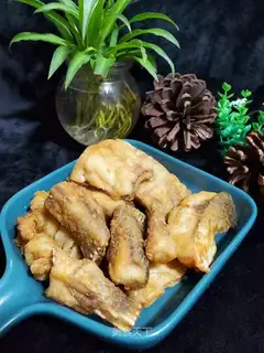 Fish bones