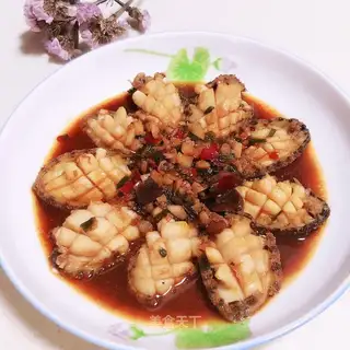 Soy sauce abalone