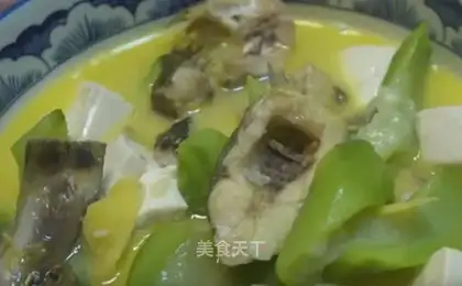 Yellowfish tofu soup