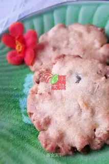 walnut crisp