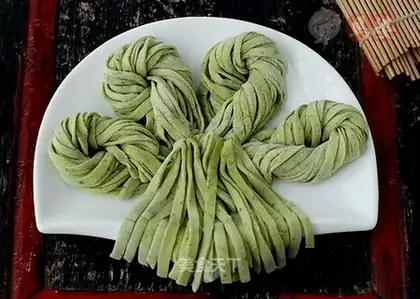 Jade handmade noodles