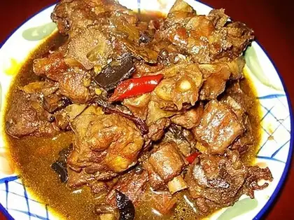 Braised oxtail