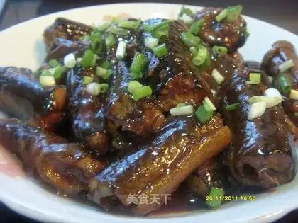 Braised eel cone