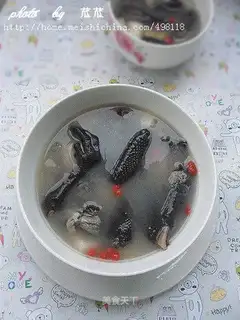 Chinese yam black chicken soup