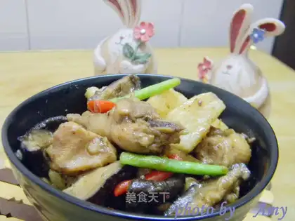 Chinese yam and mushroom chicken