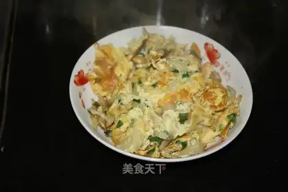 Baked quail eggs with shredded whitebait