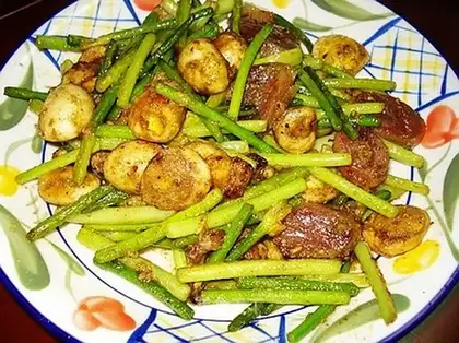 stir-fried quail eggs
