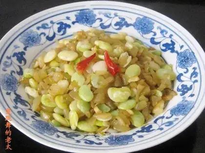 stir-fried lentils with white marinated melons