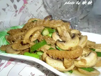 stir-fried beef tripe with mushrooms