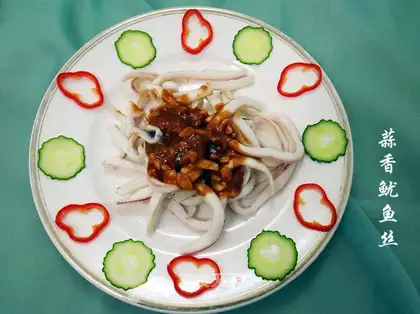Shredded squid with garlic flavor