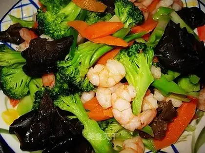 stir-fried shrimp with broccoli