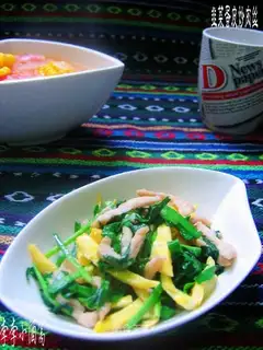 stir-fried shredded pork with leek and egg skin