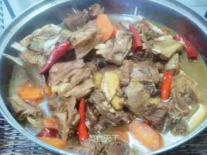 Spicy mutton hotpot