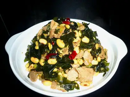 sliced meat and seaweed