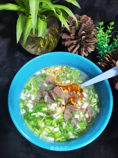 Spicy duck blood soup
