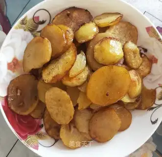 Fried potato chips