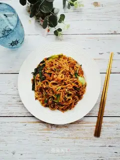 Shrimp sauce and rice powder