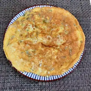 Squeeze the eggs