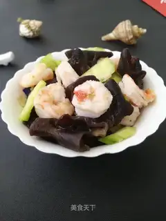 Shrimp fried cucumber