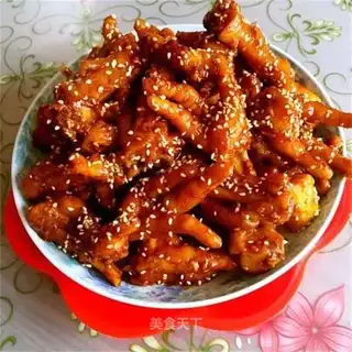 Korean-looking chicken claws