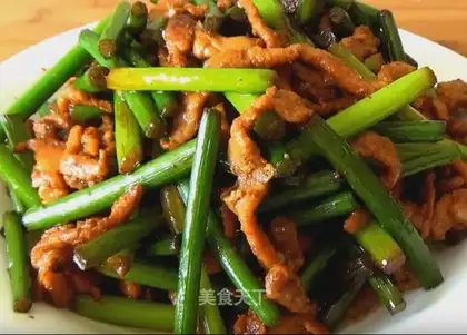 Garlic meat