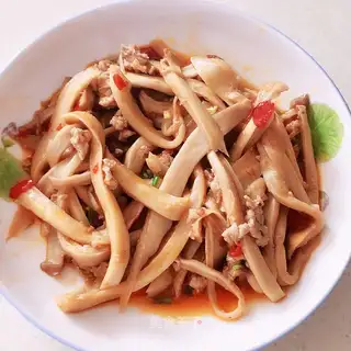 Chicken leg mushrooms