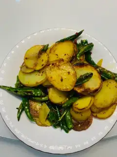 Hot peppers and potatoes