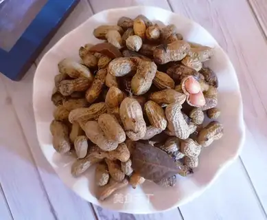 Cook peanuts