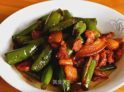 Chili fried meat